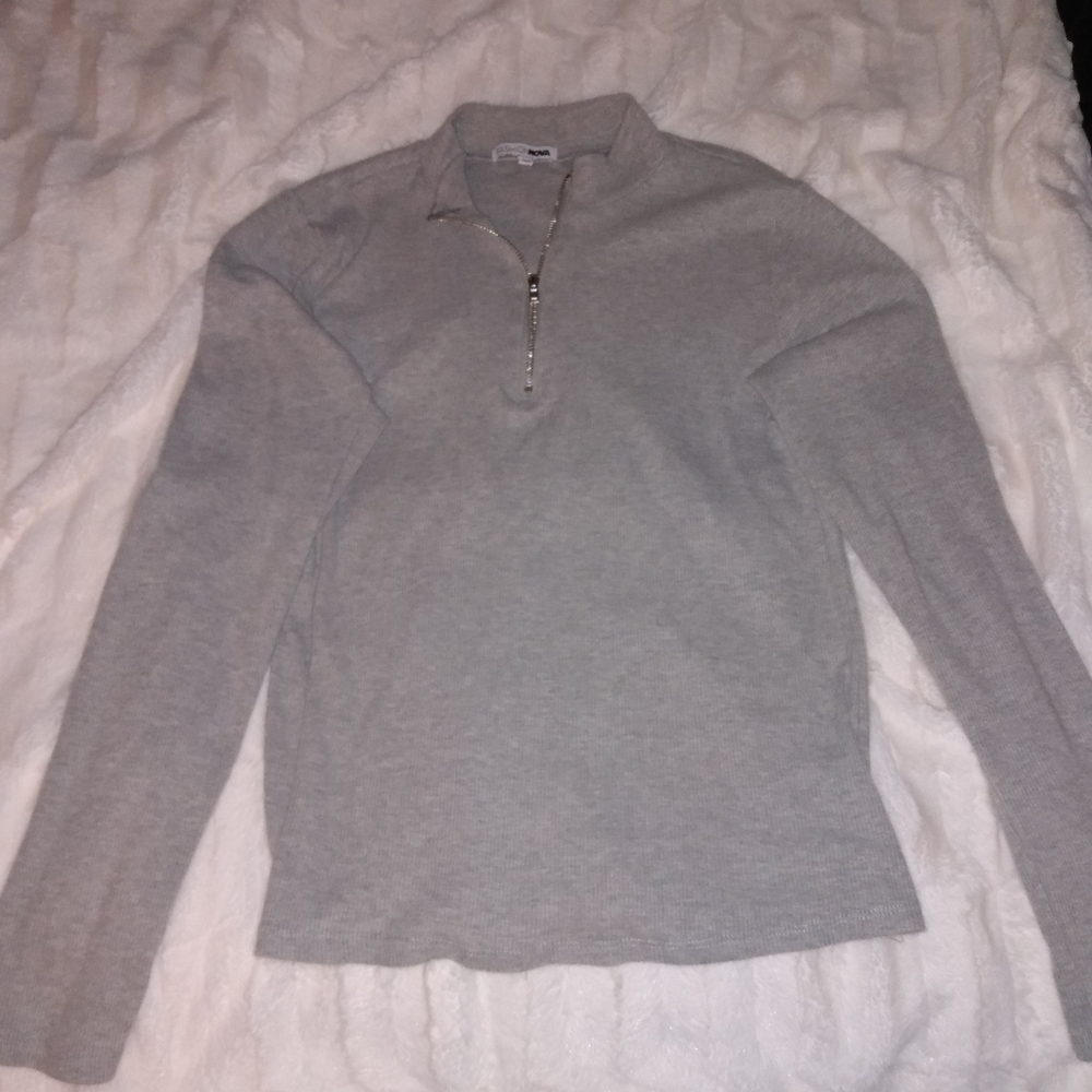 Gray long sleeve
